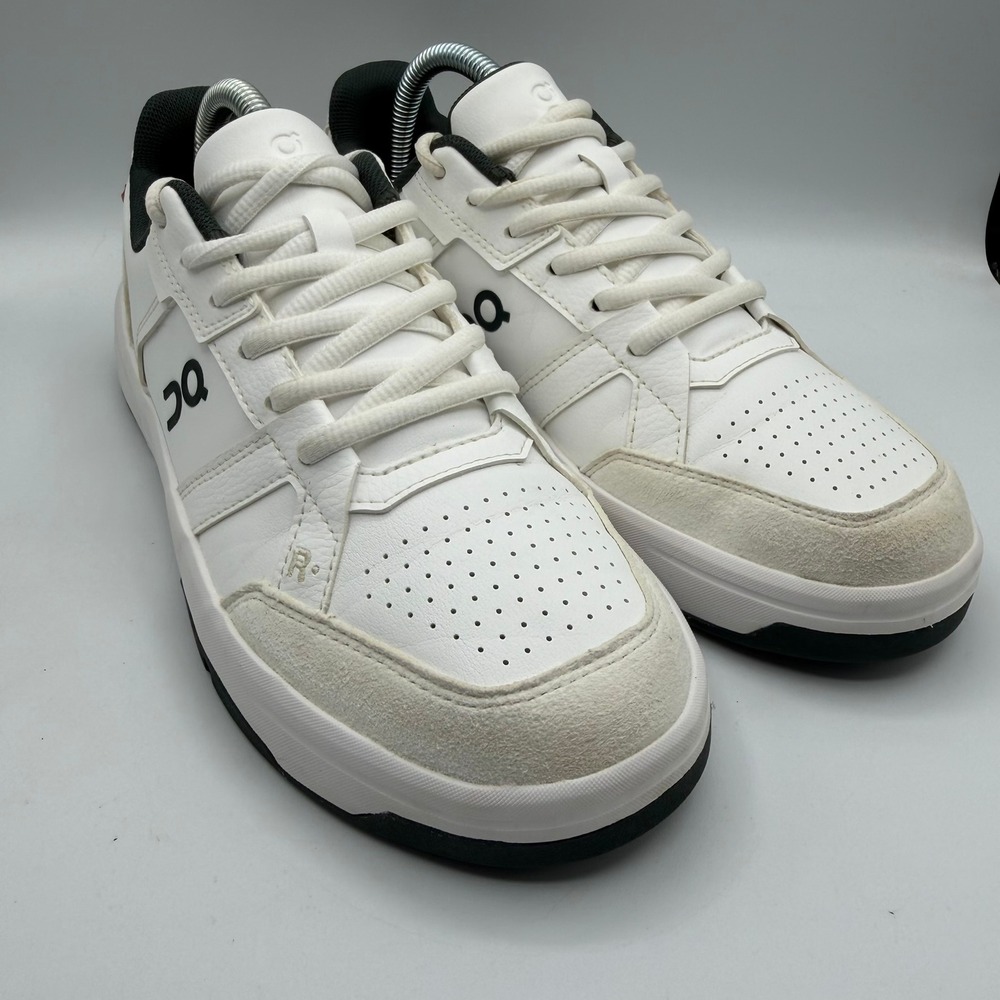 On Running The Roger Clubhouse White Black Womens Sneakers US 8 3WF10432924